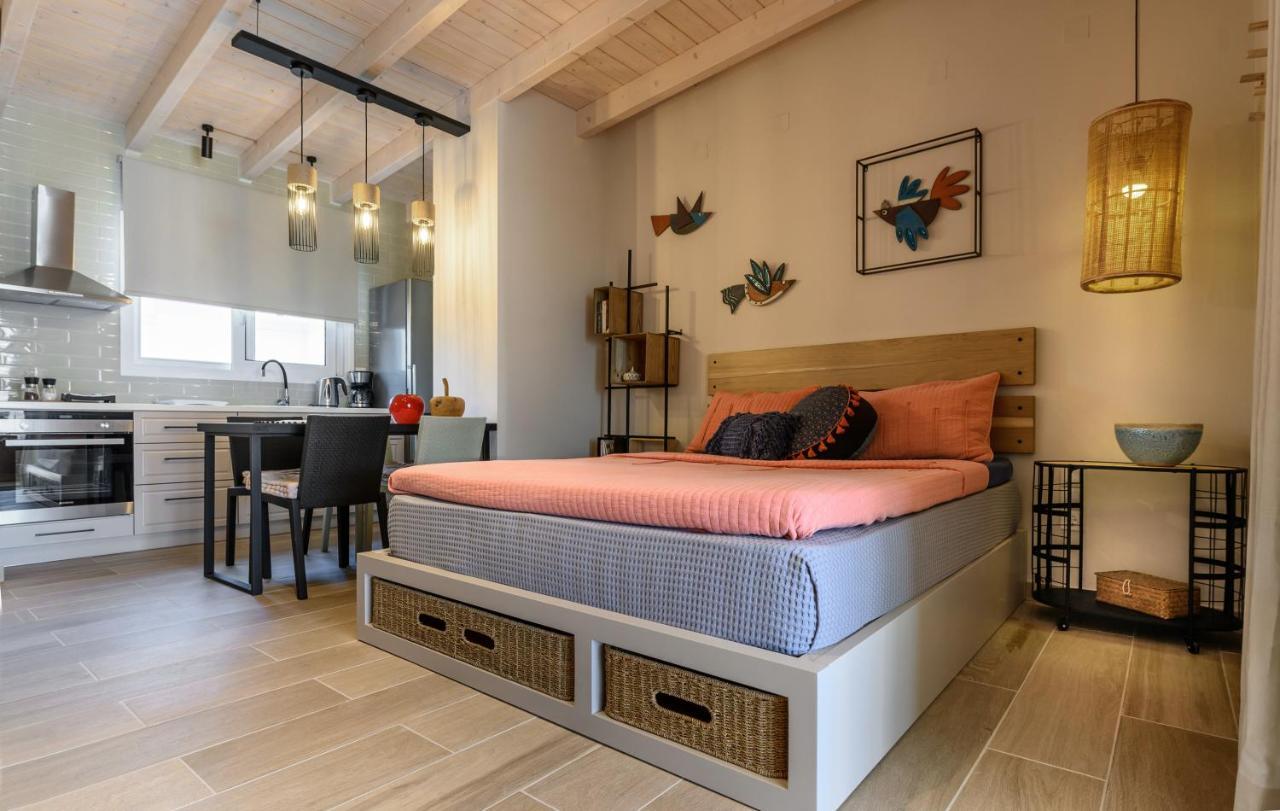 Fiorela'S Casa- A Stylish Loft Apartment In The Heart Of Превеза Екстер'єр фото
